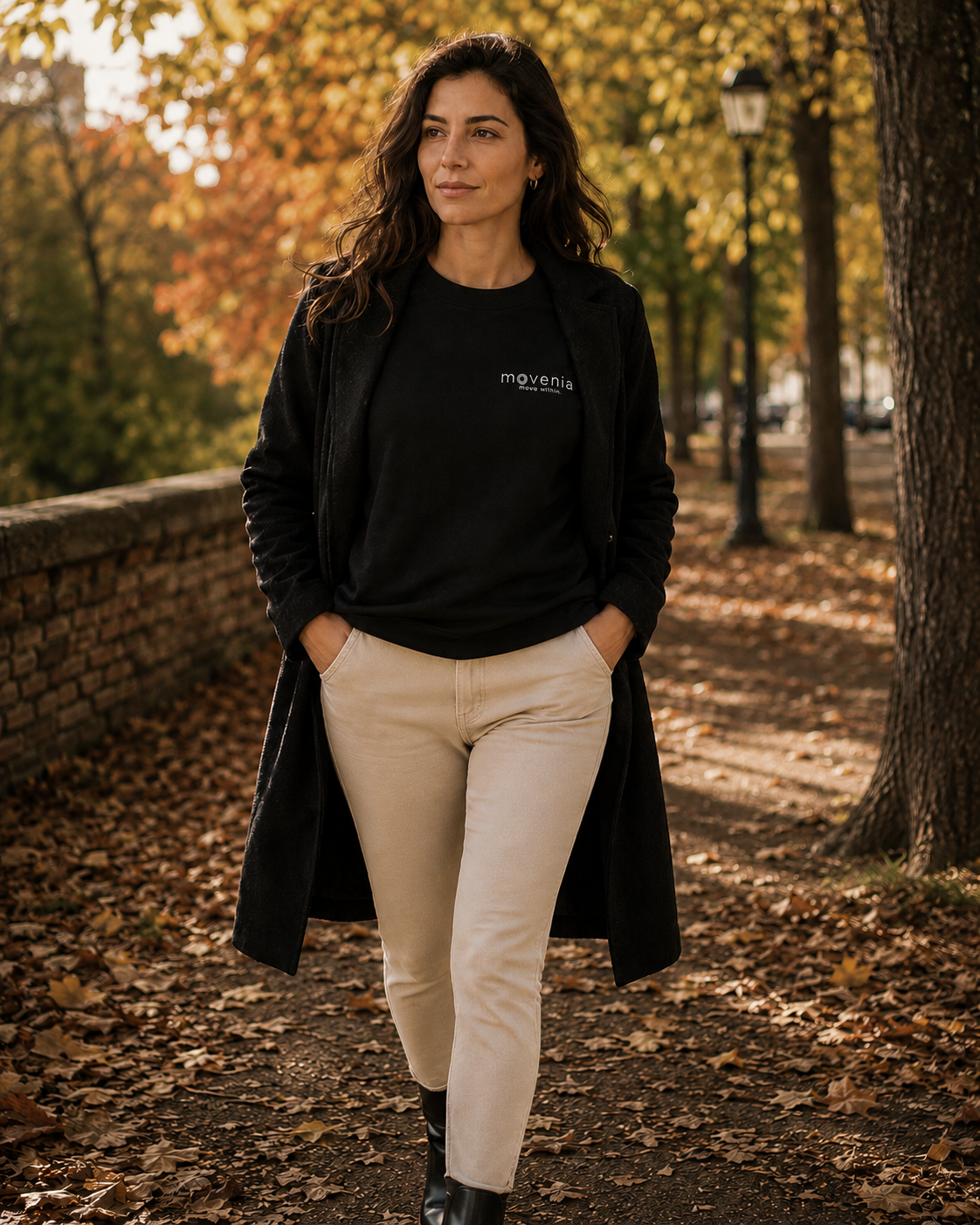 Elisa - Sweat col rond femme coton biologique - logo Movenia - move within.