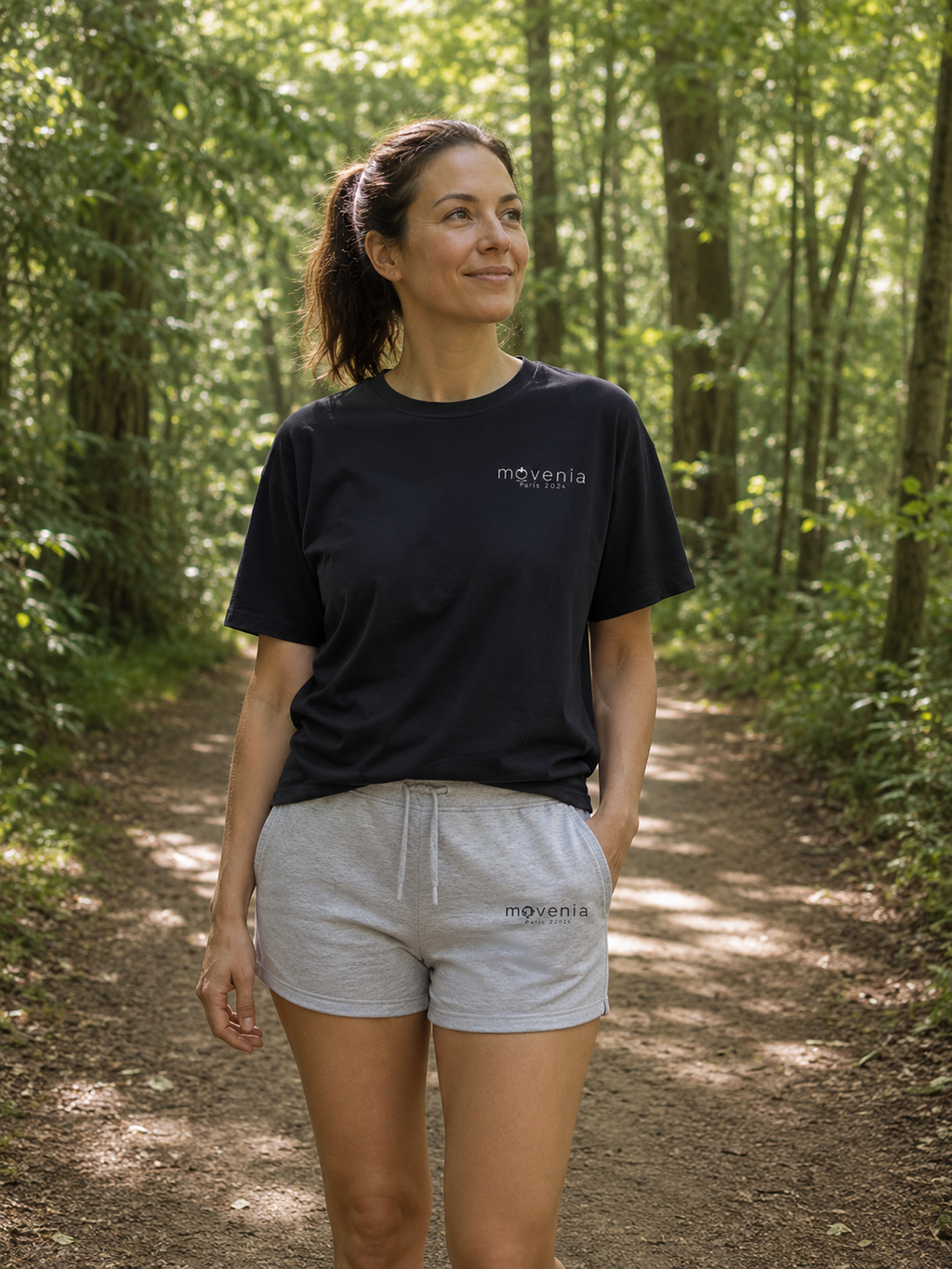 Nova — Dunkles Oversized T-Shirt für Damen