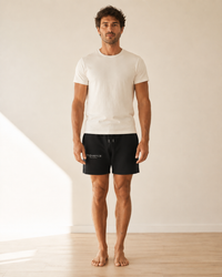 Trainer — Kurze Unisex-Hose in Schwarz oder Marineblau