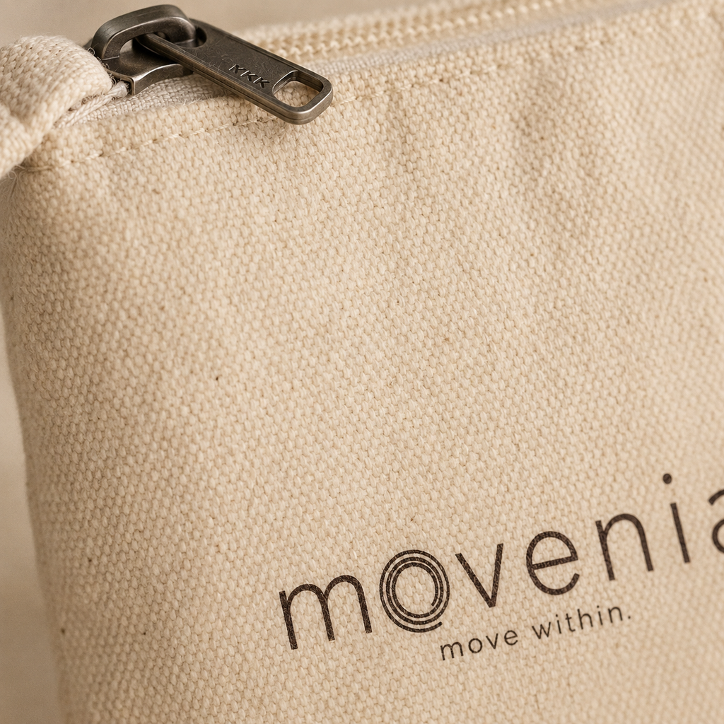 Trousse coton bio — logo Movenia —  move within.